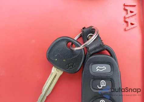 2020 Hyundai Elantra Se from USA, damaged, VIN 5NPD74LF0LH618060